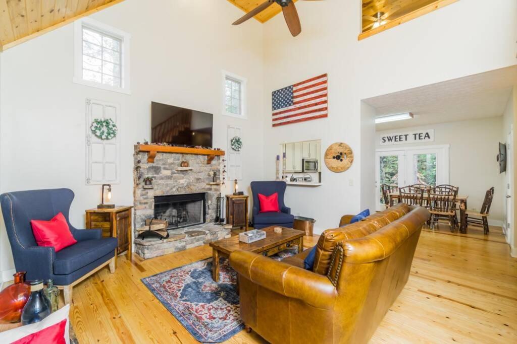 Вилла Deerfield Cabin Далонега Экстерьер фото